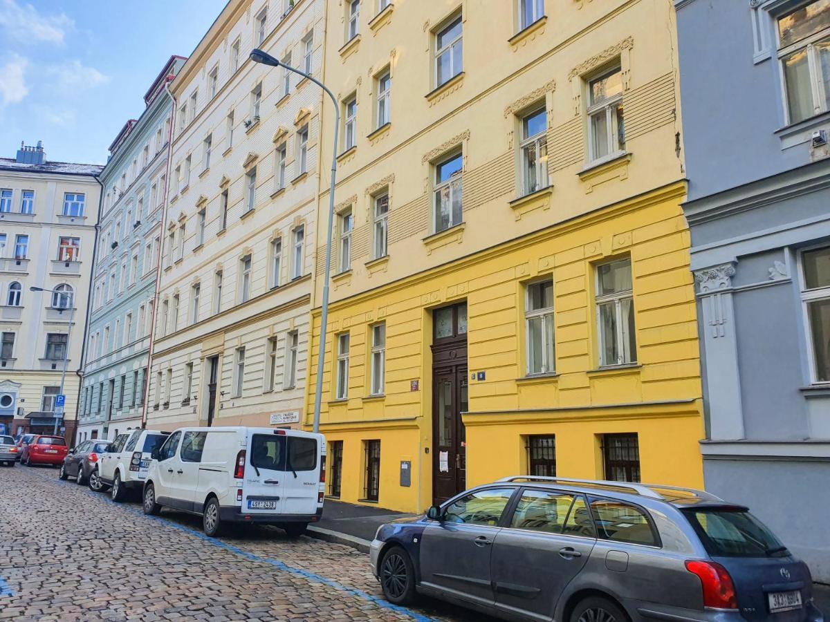 Apartment In The Center Of Прага Екстер'єр фото